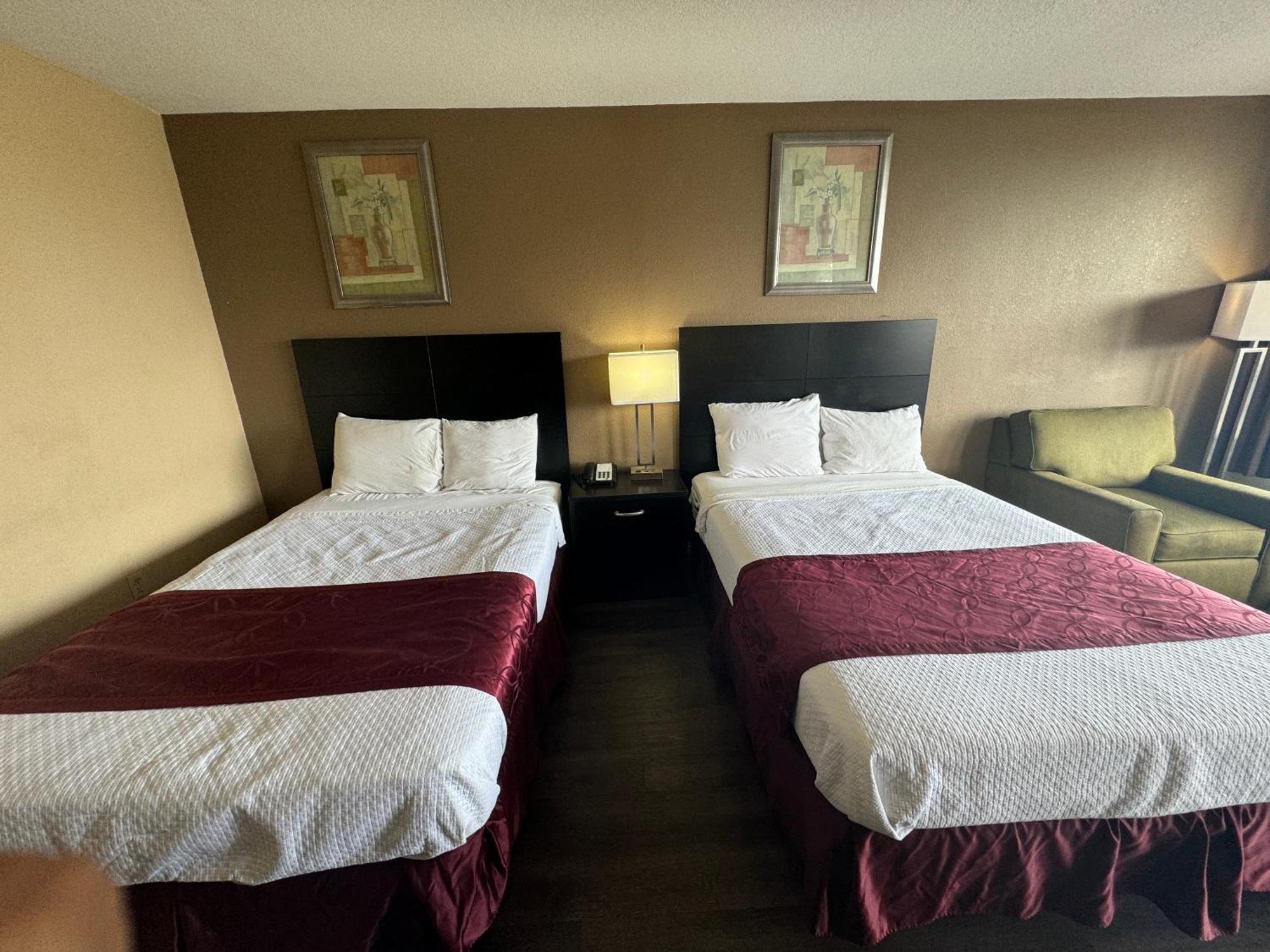 Rodeway Inn Bushnell Luaran gambar