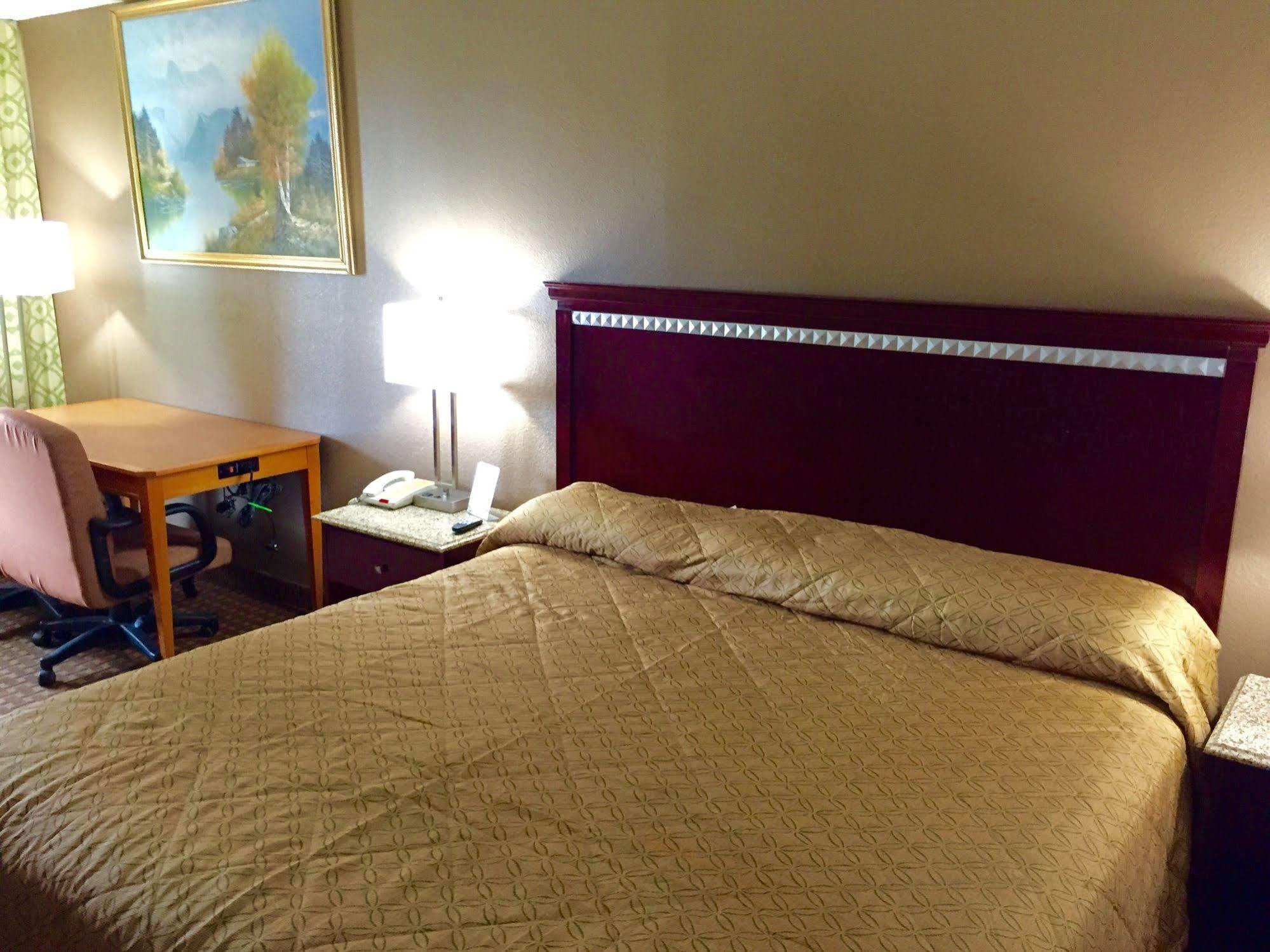 Rodeway Inn Bushnell Luaran gambar