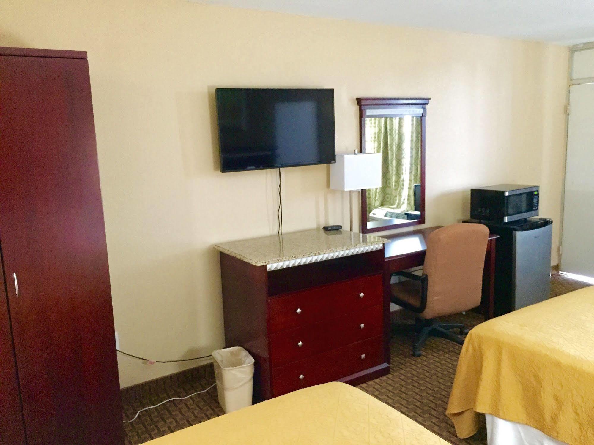 Rodeway Inn Bushnell Luaran gambar