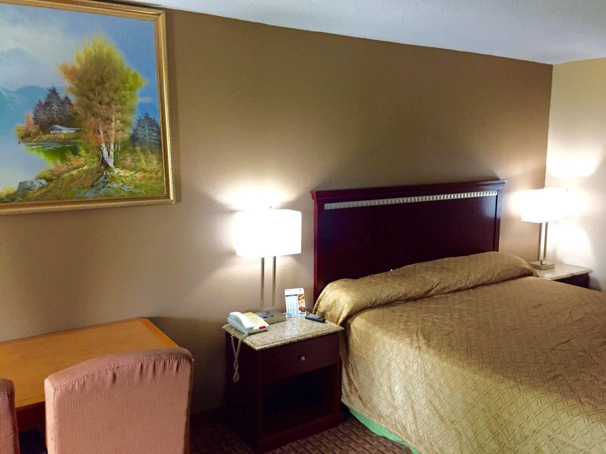 Rodeway Inn Bushnell Luaran gambar