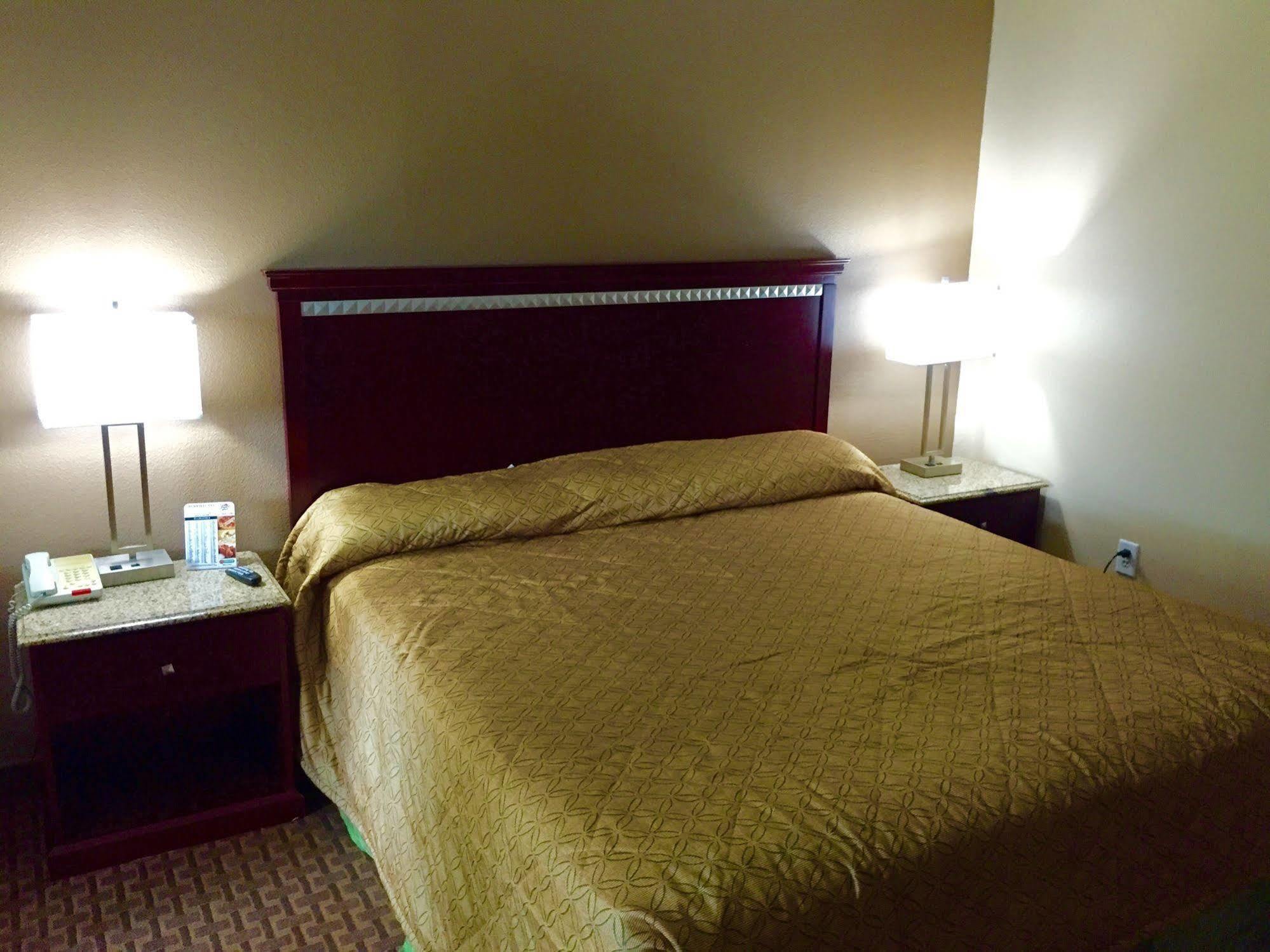 Rodeway Inn Bushnell Luaran gambar
