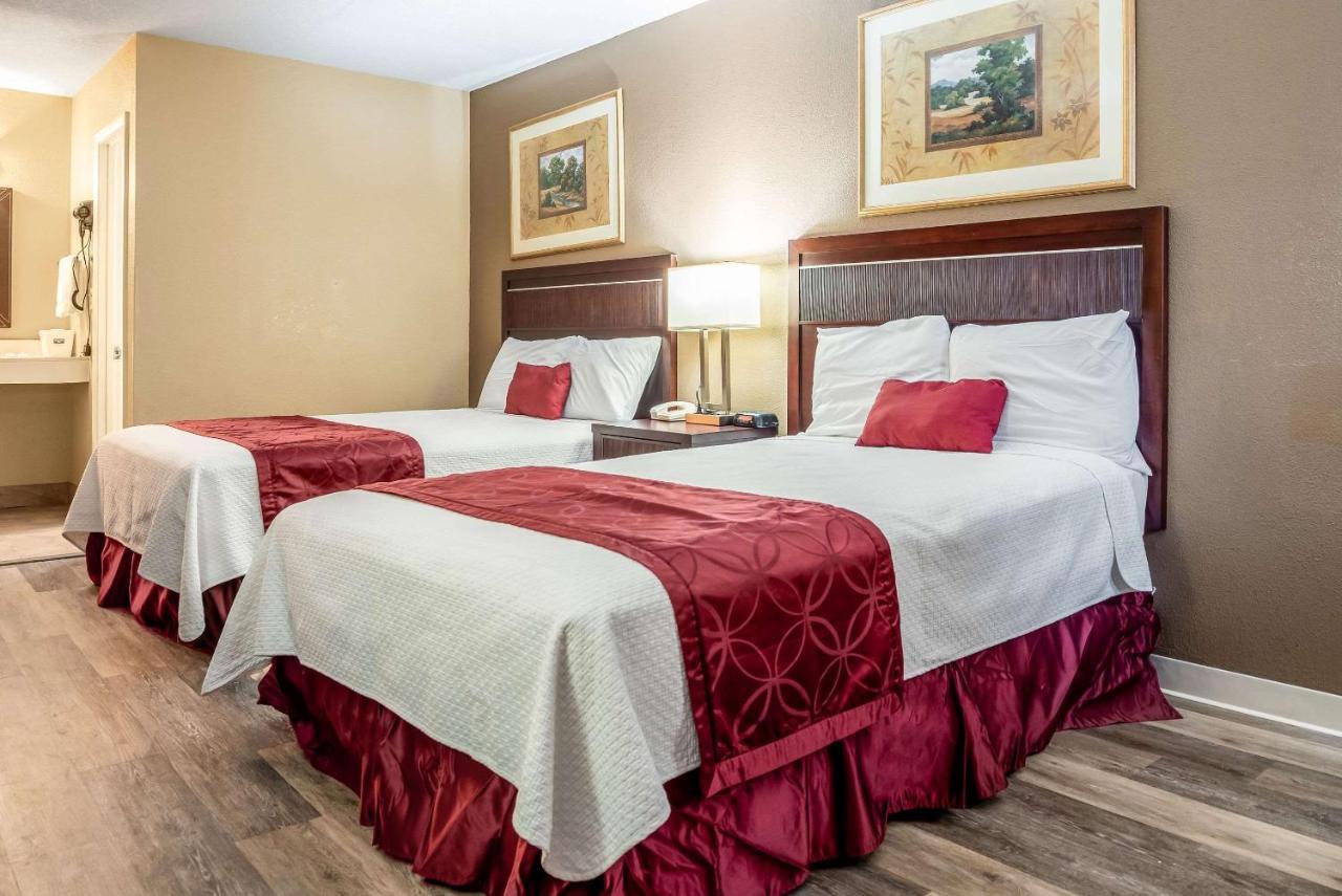 Rodeway Inn Bushnell Luaran gambar